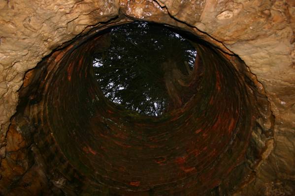 Crowborough Cave lava tube